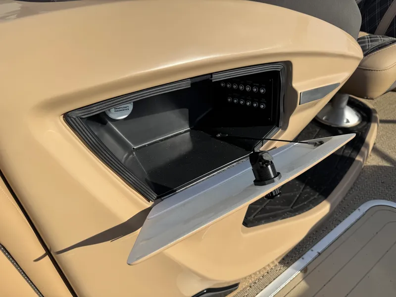 Slide: The Image of Barletta LUSSO23M 2025 - 10