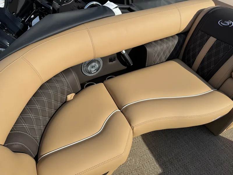 Slide: The Image of Barletta LUSSO23M 2025 - 4