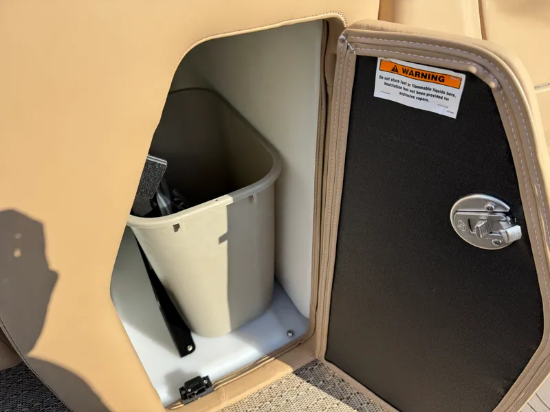 Slide: The Image of Barletta LUSSO23M 2025 - 8