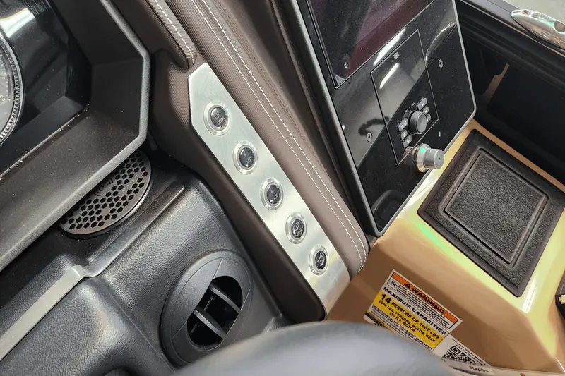 Slide: The Image of Barletta Lusso 2025 - 14