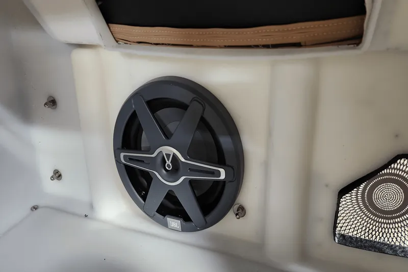 Slide: The Image of Barletta Lusso 2025 - 19