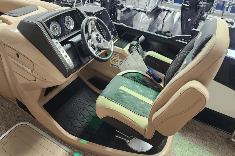 Slide: The Image of Barletta Lusso 2025 - 37