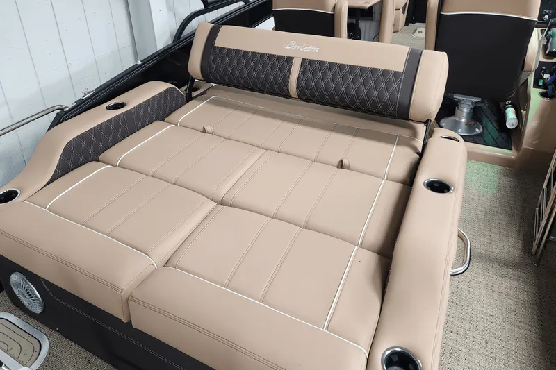 Slide: The Image of Barletta Lusso 2025 - 43