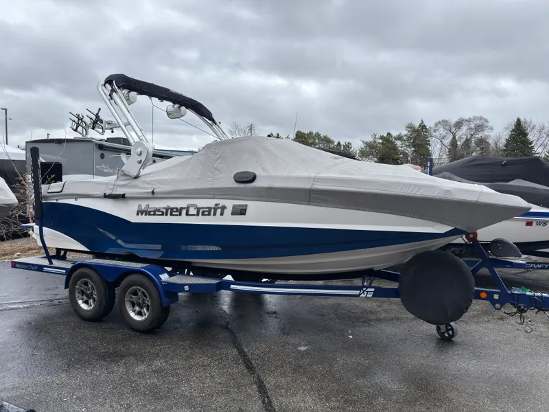 The Image of Mastercraft XT 20 2018 - 0