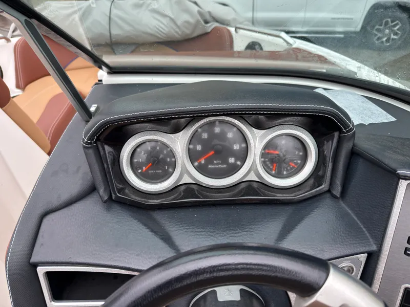 Slide: The Image of Mastercraft XT 20 2018 - 10