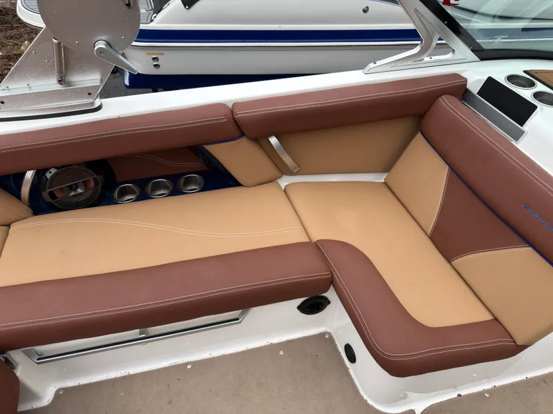Slide: The Image of Mastercraft XT 20 2018 - 7