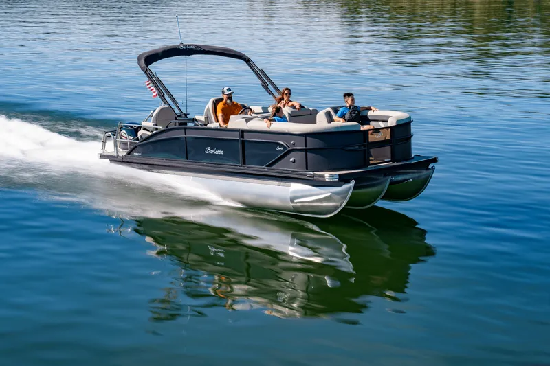 Slide: The Image of Barletta CABRIO22UC 2025 - 32