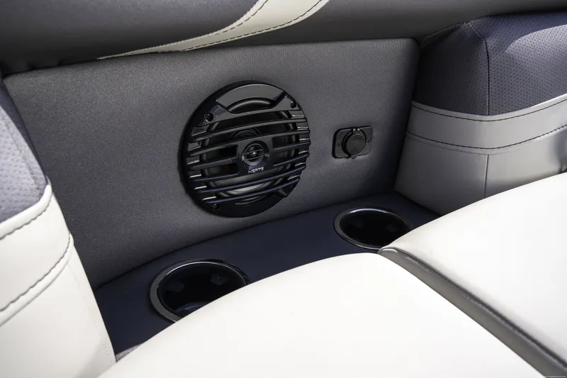 Slide: The Image of Barletta CABRIO22UC 2025 - 9