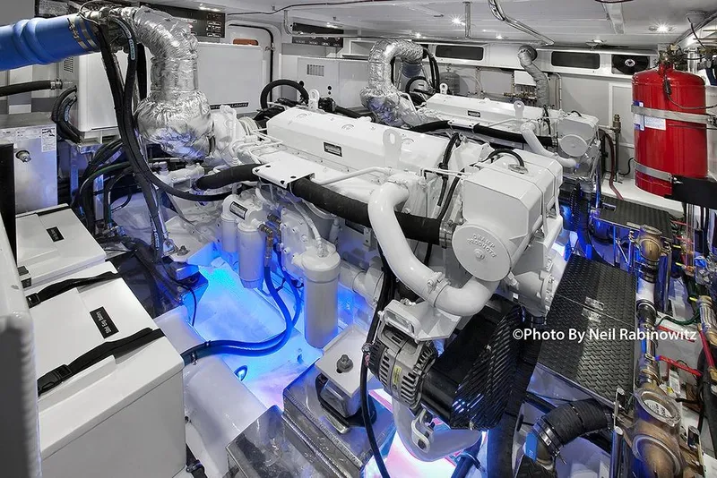 Slide: The Image of SistershipEngine Room - 22