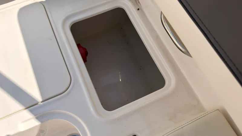 Slide: The Image of Bayliner D20I 2025 - 21