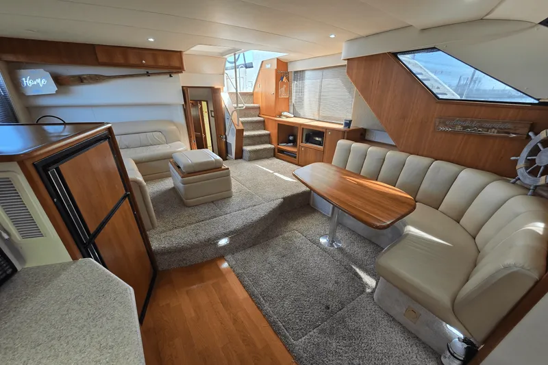 Slide: The Image of Silverton 392 MOTOR YACHT 2001 - 33