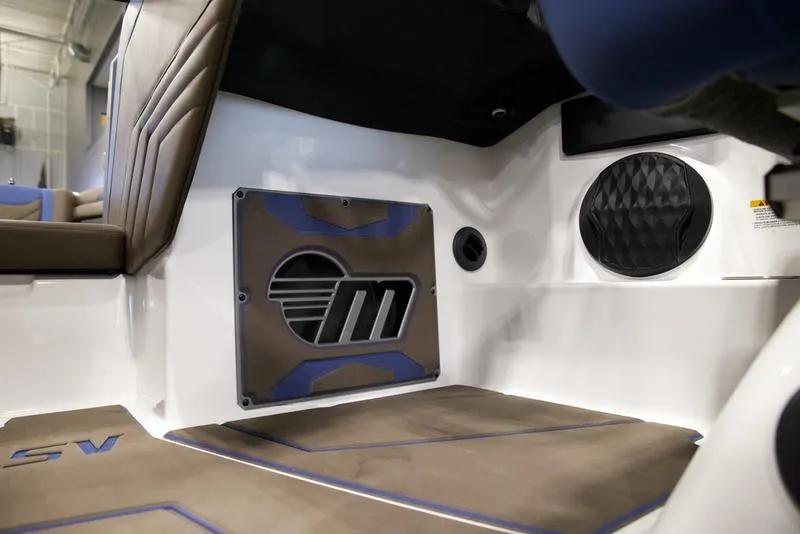 Slide: The Image of Malibu 25 LSV 2026 - 22