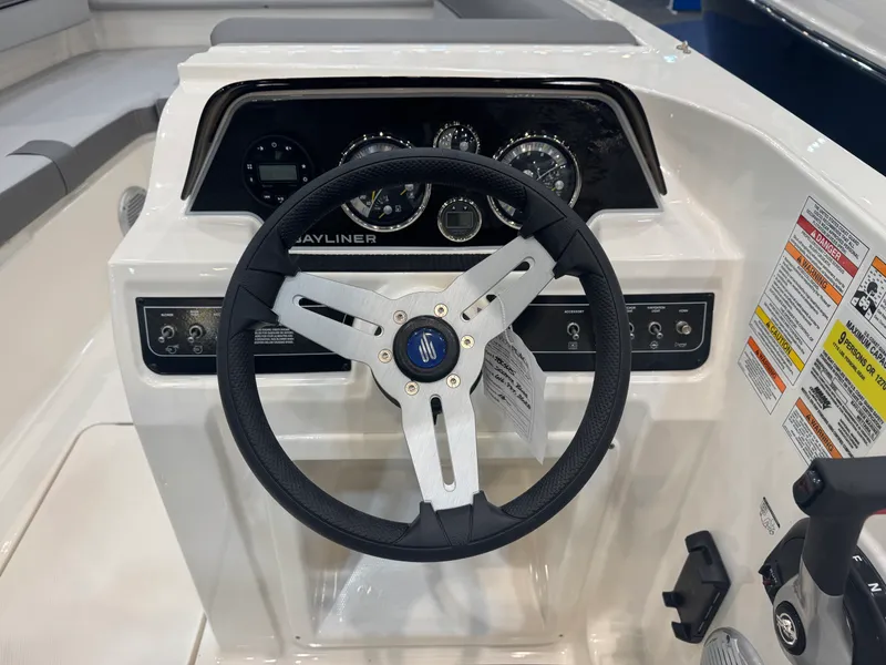 Slide: The Image of Bayliner D20I 2025 - 8