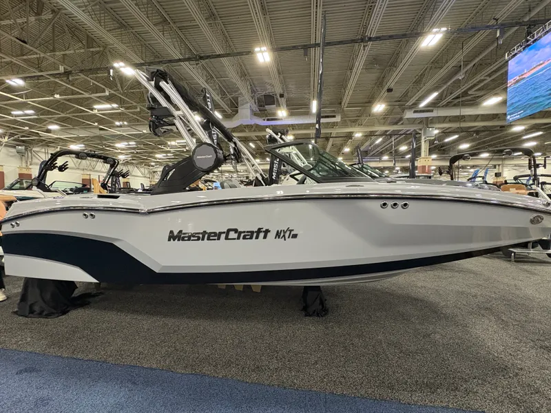 Slide: The Image of Mastercraft NXT20 2025 - 17