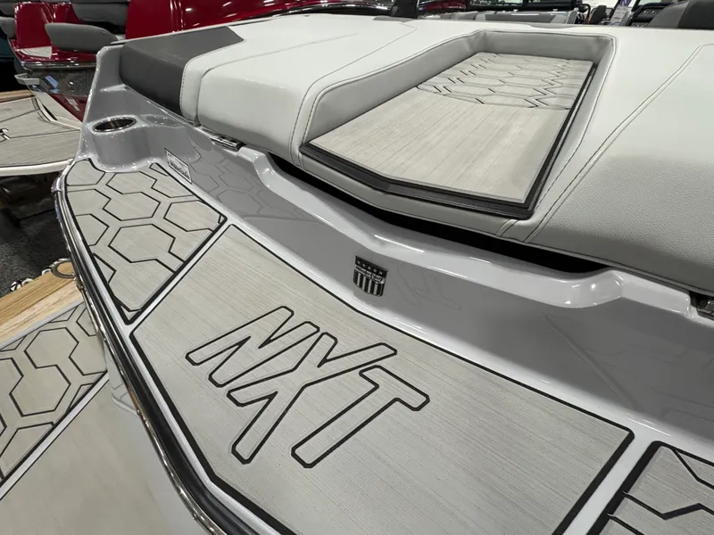 Slide: The Image of Mastercraft NXT20 2025 - 18