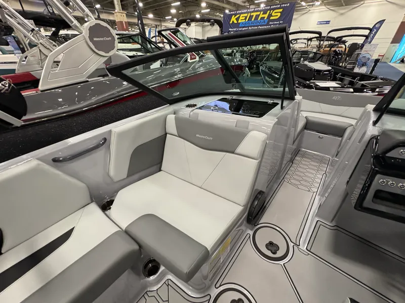 Slide: The Image of Mastercraft NXT20 2025 - 26