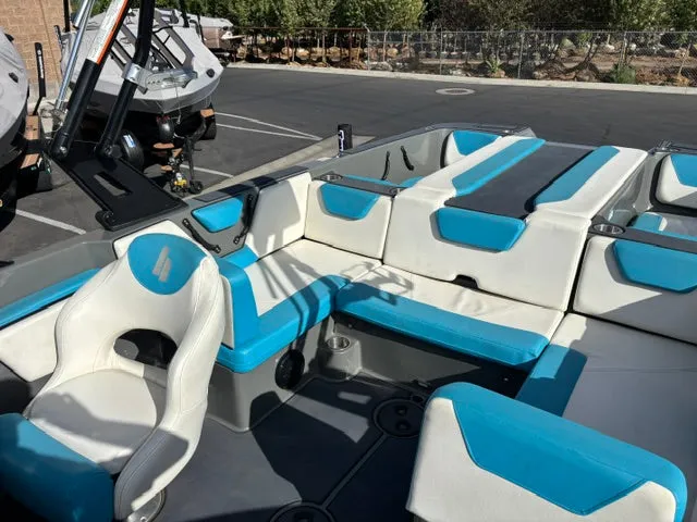 Slide: The Image of Heyday Boats WT SURF 2019 - 9