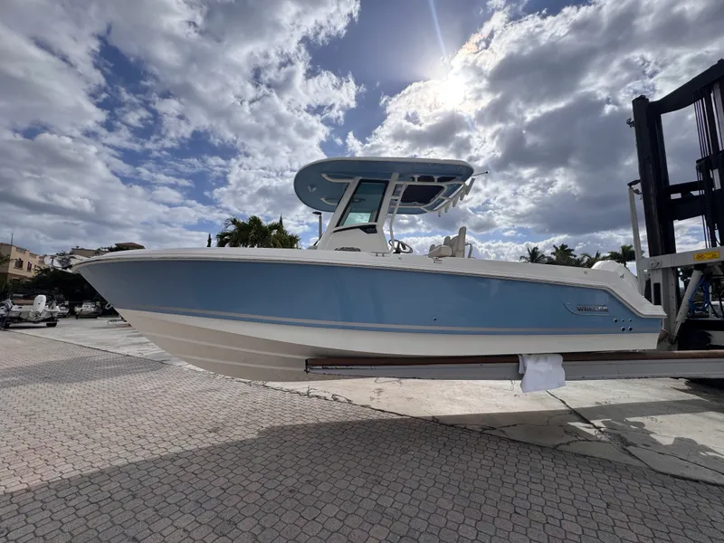 The Image of Boston Whaler 250 Outrage 2026 - 0