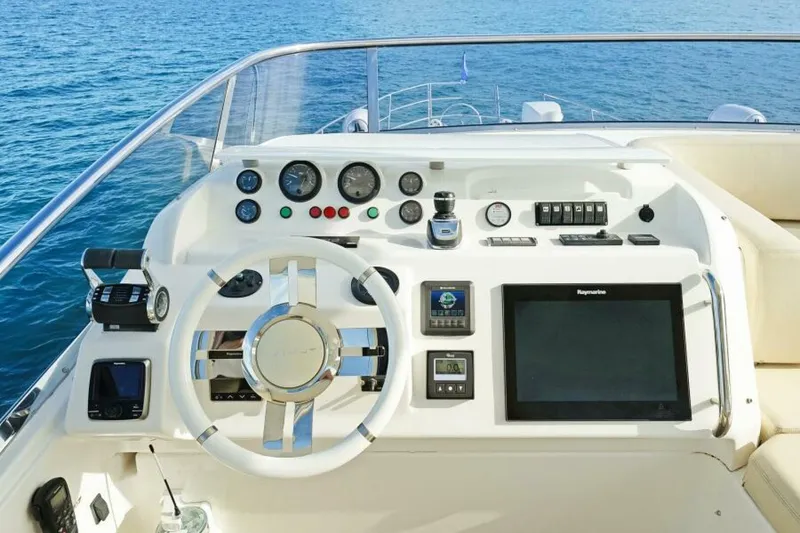 Slide: The Image of Azimut 60 Flybridge 2017 - 36
