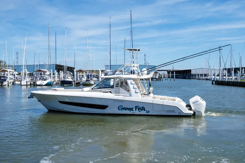 Slide: The Image of Boston Whaler 420 OUTRAGE 2019 - 5