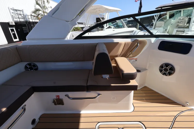 Slide: The Image of Sea Ray SDX 230 Outboard 2026 - 12
