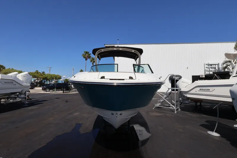 Slide: The Image of Sea Ray SDX 230 Outboard 2026 - 5
