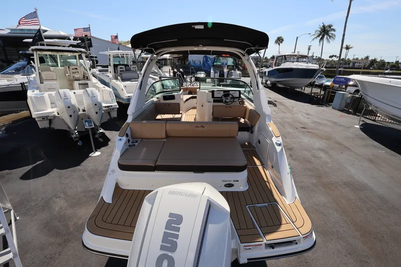 Slide: The Image of Sea Ray SDX 230 Outboard 2026 - 8