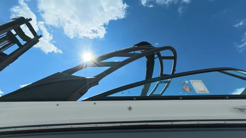 Slide: The Image of Sea Ray SDX 270 Outboard 2026 - 2