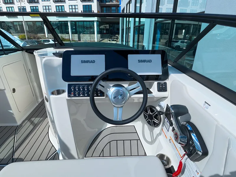 Slide: The Image of Sea Ray SDX 270 Outboard 2026 - 39