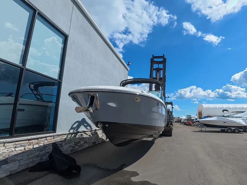 Slide: The Image of Sea Ray SDX 270 Outboard 2026 - 1