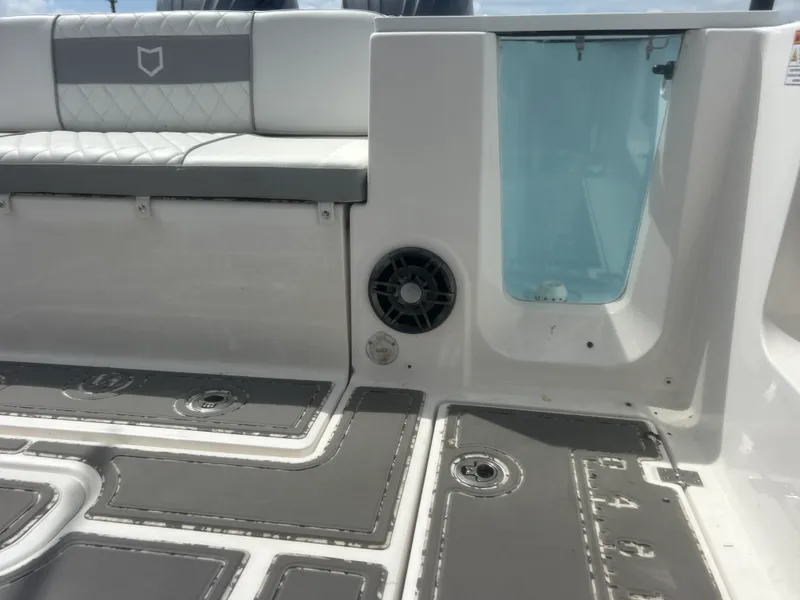 Slide: The Image of Sea Fox 268 COMMANDER 2024 - 7