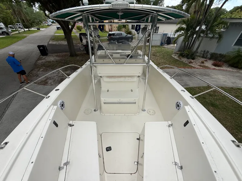 Slide: The Image of Pursuit 2870 CENTER CONSOLE 1999 - 36