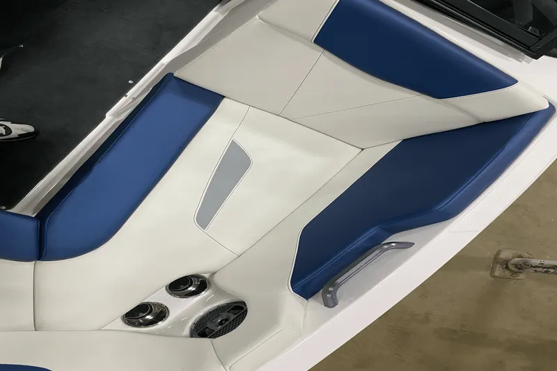 Slide: The Image of Mastercraft NXT22 2022 - 13