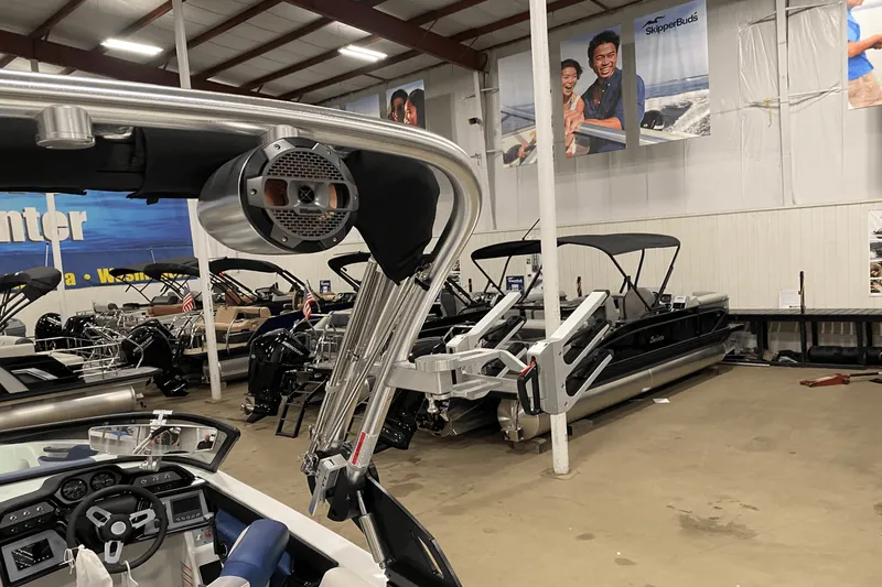 Slide: The Image of Mastercraft NXT22 2022 - 15