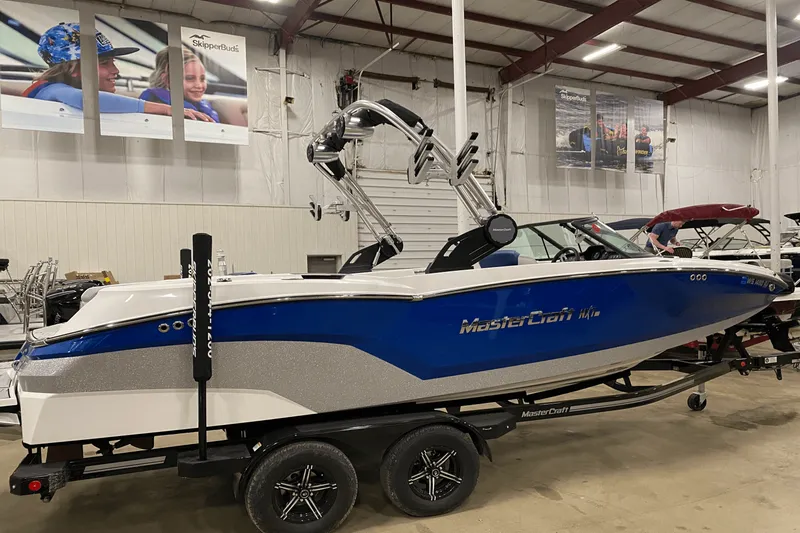 Slide: The Image of Mastercraft NXT22 2022 - 4