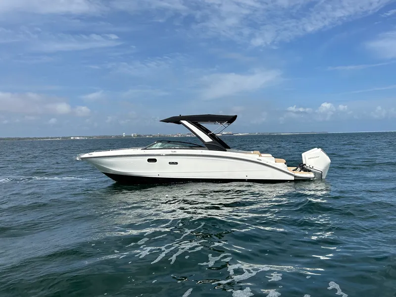 Slide: The Image of Sea Ray SDX 290 Outboard 2026 - 2