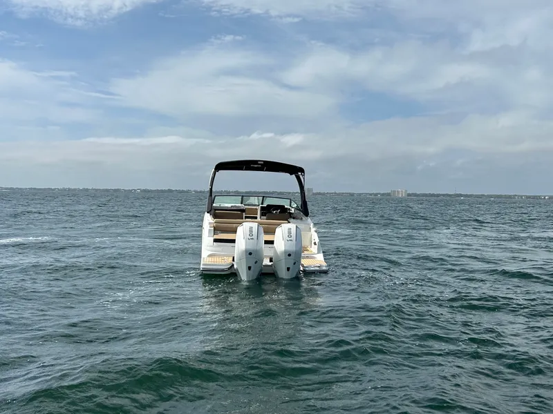 Slide: The Image of Sea Ray SDX 290 Outboard 2026 - 3