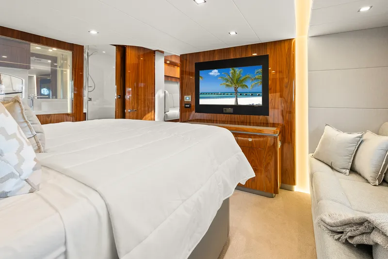 Slide: The Image of Riviera 6000 SPORT YACHT 2024 - 105