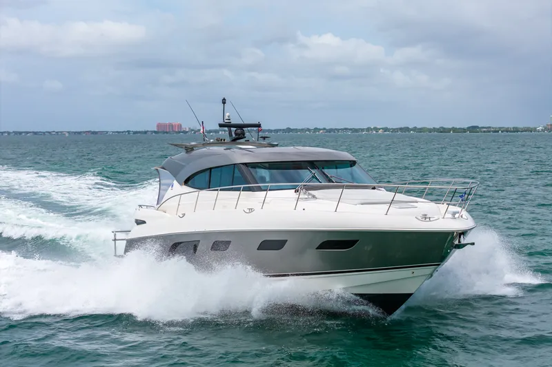 Slide: The Image of Riviera 6000 SPORT YACHT 2024 - 22