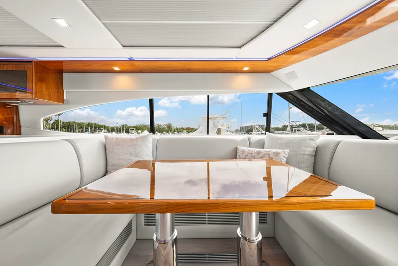Slide: The Image of Riviera 6000 SPORT YACHT 2024 - 110