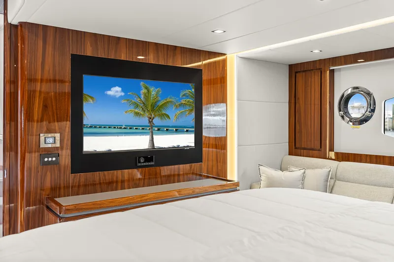 Slide: The Image of Riviera 6000 SPORT YACHT 2024 - 131