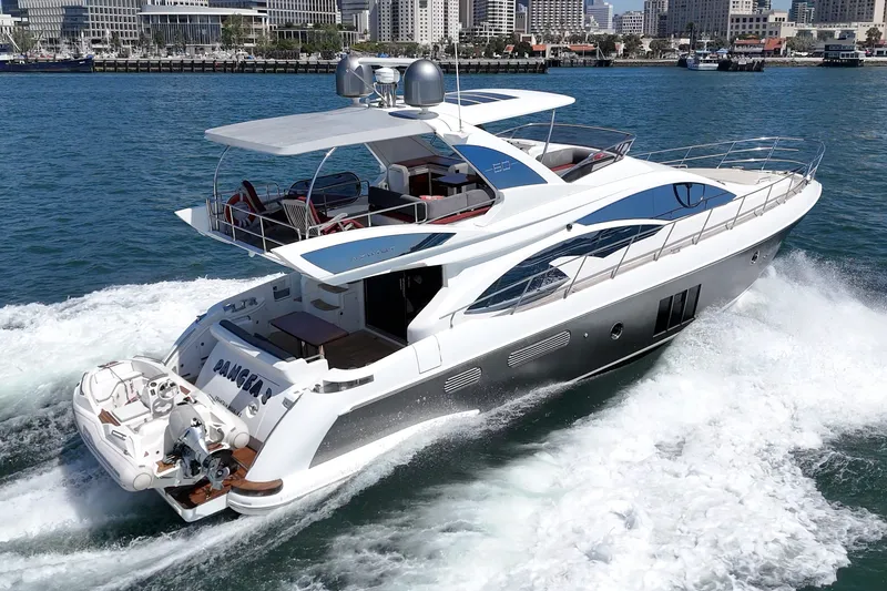 Slide: The Image of Azimut 60 FLY 2016 - 4