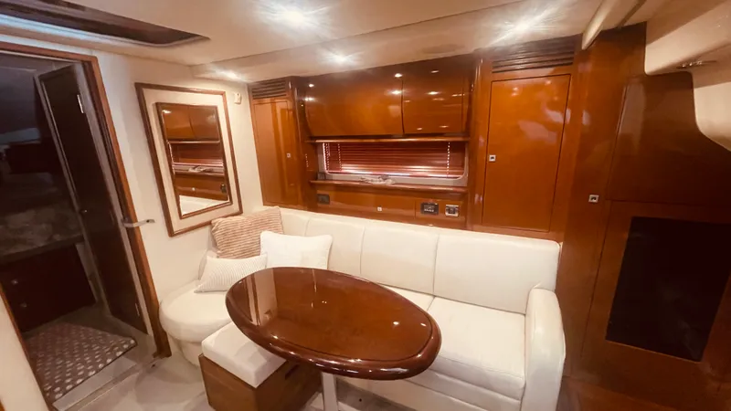 Slide: The Image of Sea Ray 40 SUNDANCER 2008 - 20