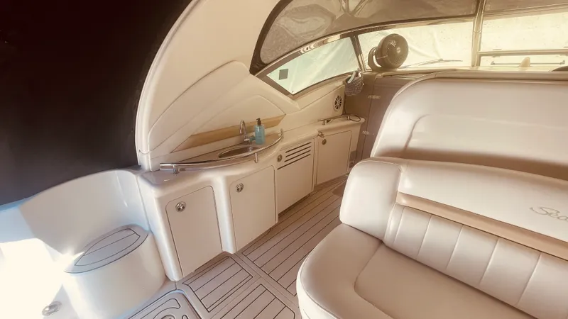Slide: The Image of Sea Ray 40 SUNDANCER 2008 - 30