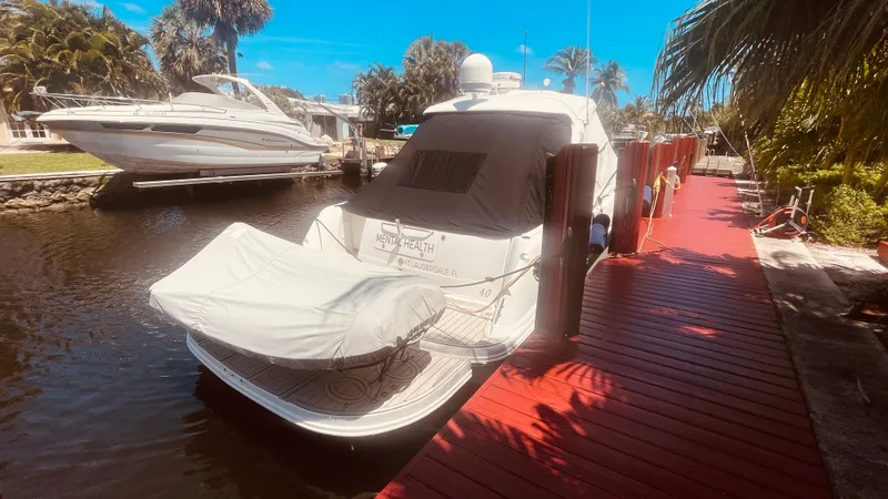 Slide: The Image of Sea Ray 40 SUNDANCER 2008 - 2