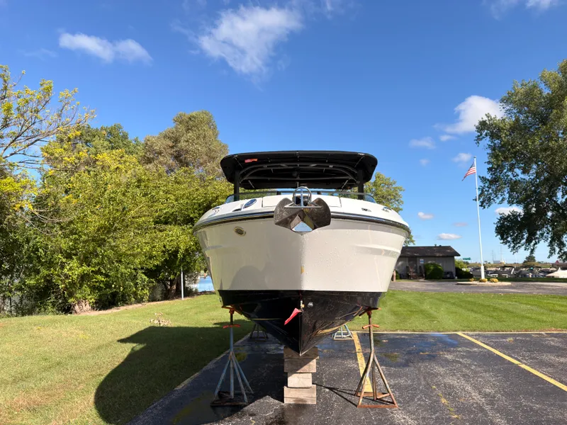 Slide: The Image of Sea Ray SLX 280 Outboard 2026 - 11