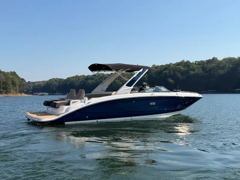 Slide: The Image of Sea Ray SDX 290 2026 - 29