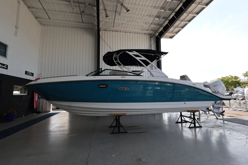The Image of Sea Ray SDX 290 Outboard 2026 - 0