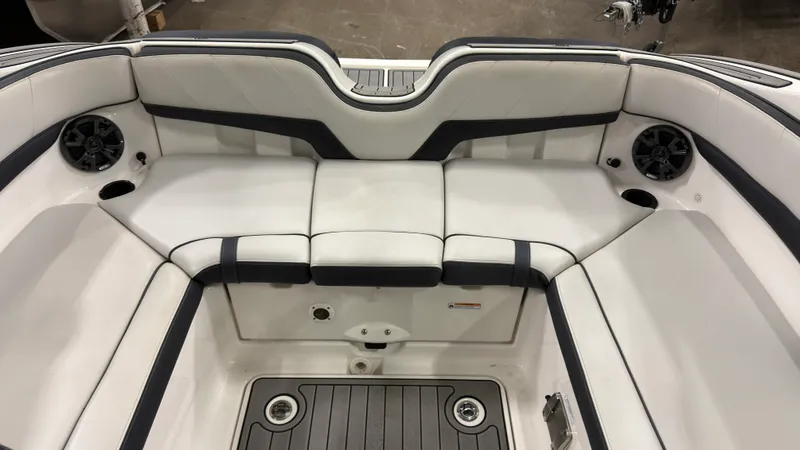 Slide: The Image of Yamaha AR210 2015 - 9