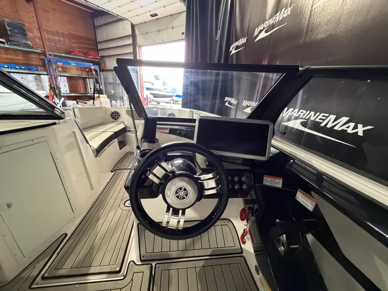 Slide: The Image of Yamaha 220 SD 2023 - 35